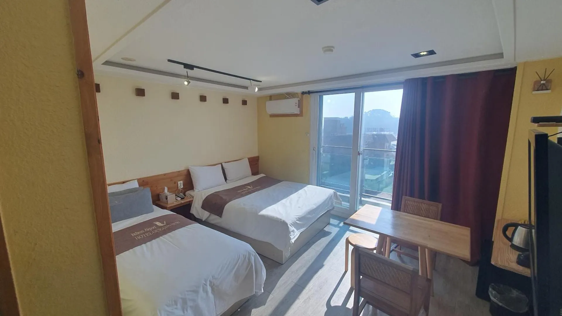 Hotel Oceanview Инчон