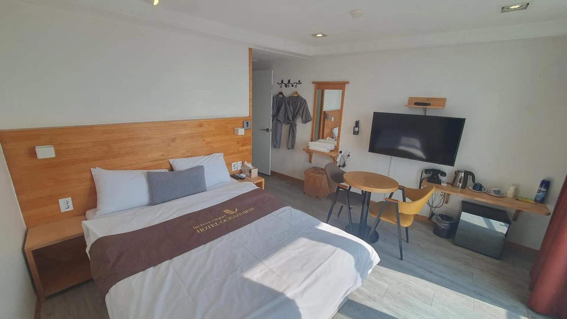 Hotel Oceanview Инчон 3*,