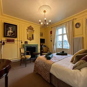  Hotel Chez Vivienne United Kingdom
